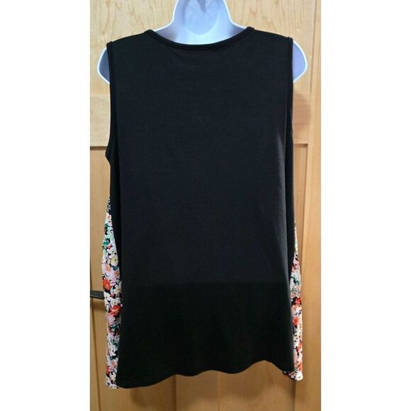 Floral Print Sleeveless Top By Betseys Boutique Shop L Black & Multicolor - Picture 4 of 7